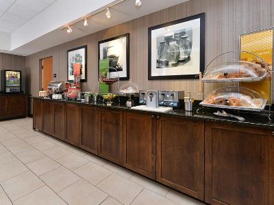 Hampton Chicago-carol Stream 3*